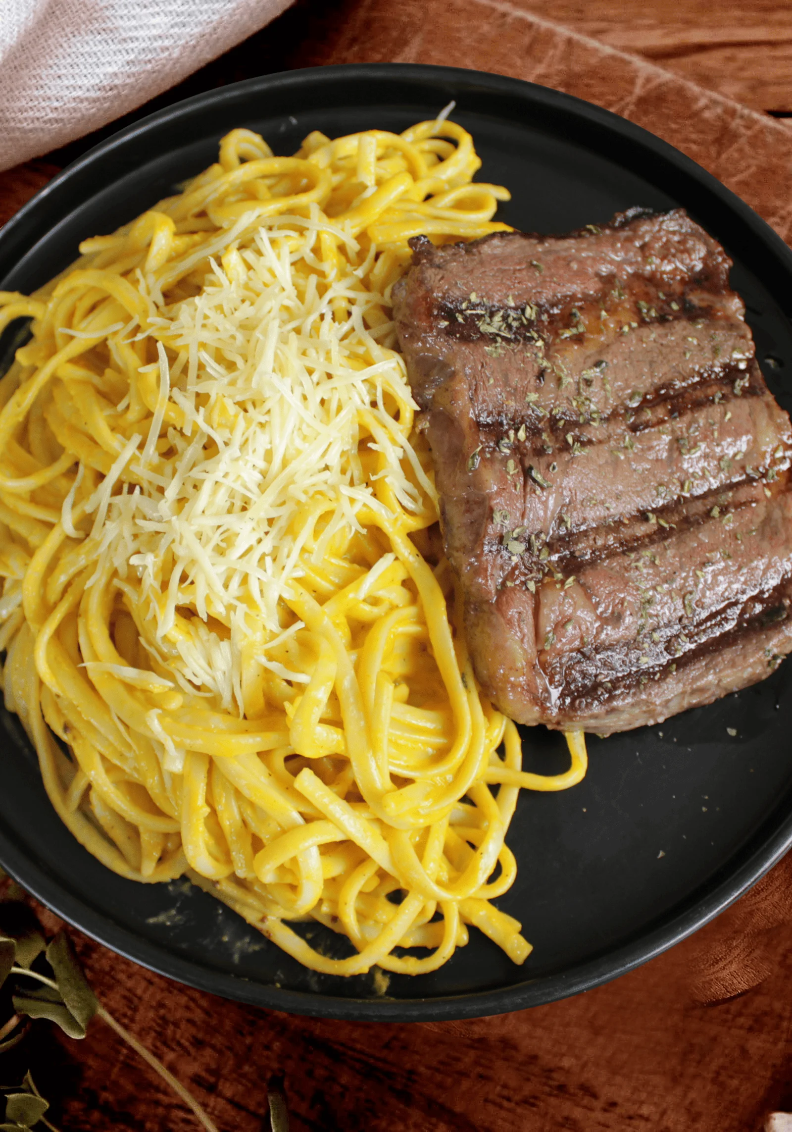 tallarin bife